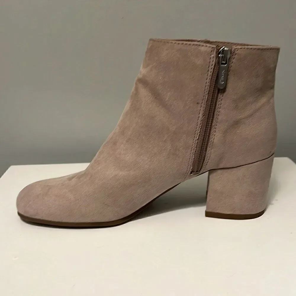 Circus by Sam Edelman Women's Taupe Rose Suede Block Heel Ankle Boots Size 8.5